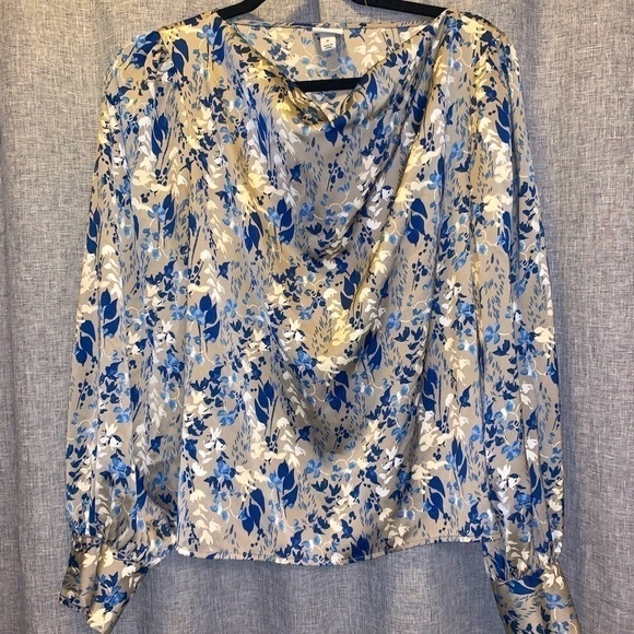 a new day Tops - *Womens medium blouse